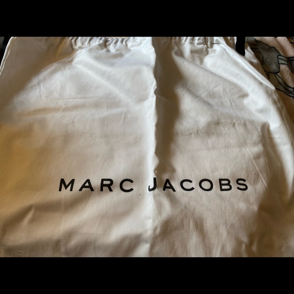 Marc Jacob Crossbody Bag - Picture 9 of 9